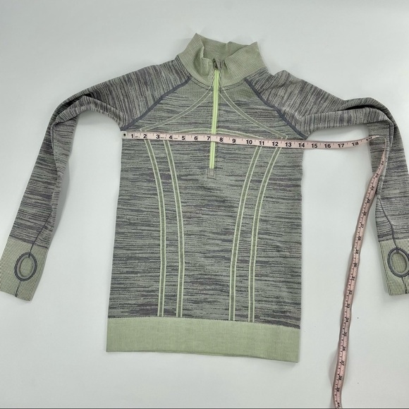 Ivivva Girls Grey and Green Ombre Fastest zip pullover jacket NWOT - Picture 6 of 10